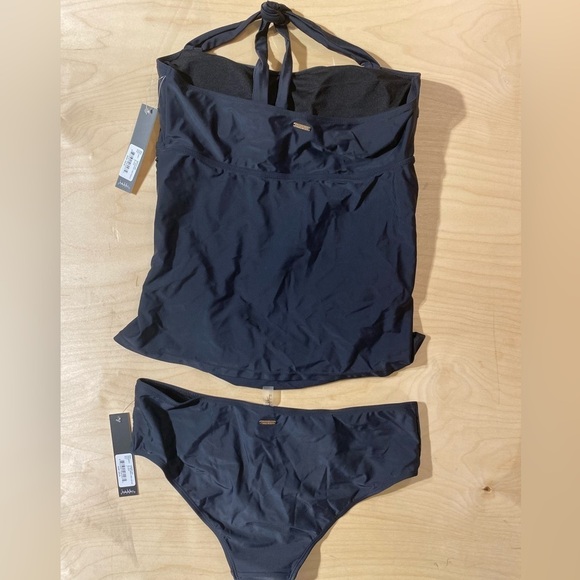 Nicole Miller Studio 2 Piece Swimsuit Large (HR) - Picture 12 of 12